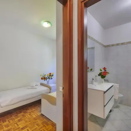 Casa Clivia Holiday home Varenna