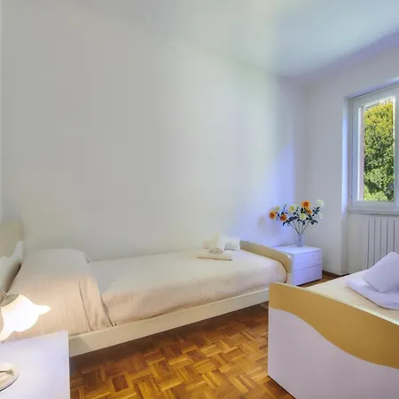 Casa Clivia בית נופש ורנה